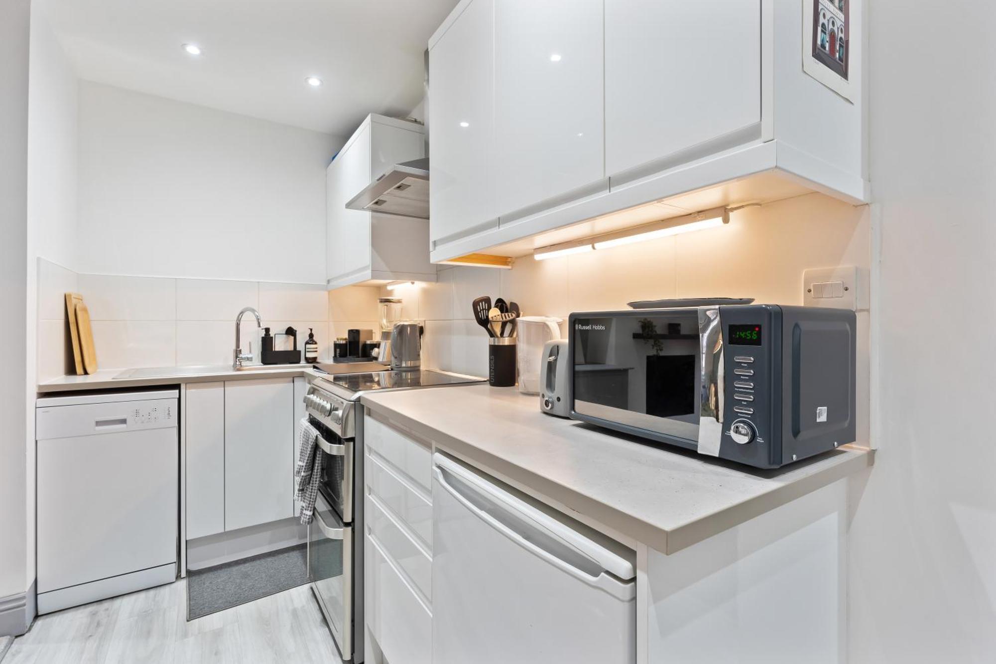 Stylish 1br Fulham Flat With Private Patio London